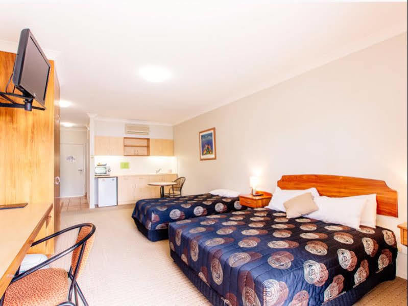 מקיי Shamrock Gardens Motel מראה חיצוני תמונה