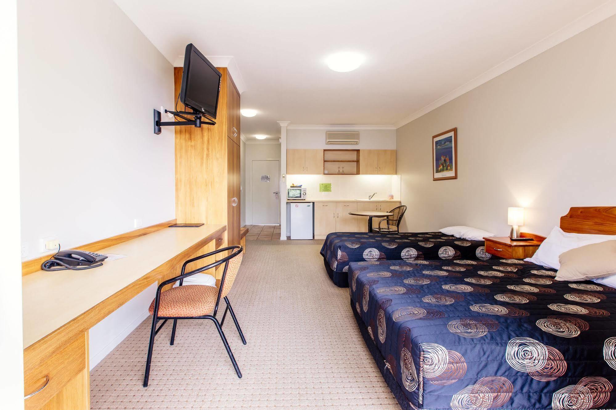מקיי Shamrock Gardens Motel מראה חיצוני תמונה